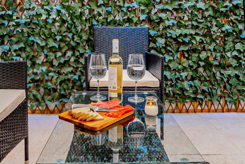 Terraza & Confort En Ubicacion Inmejorable! Madrid Exterior photo